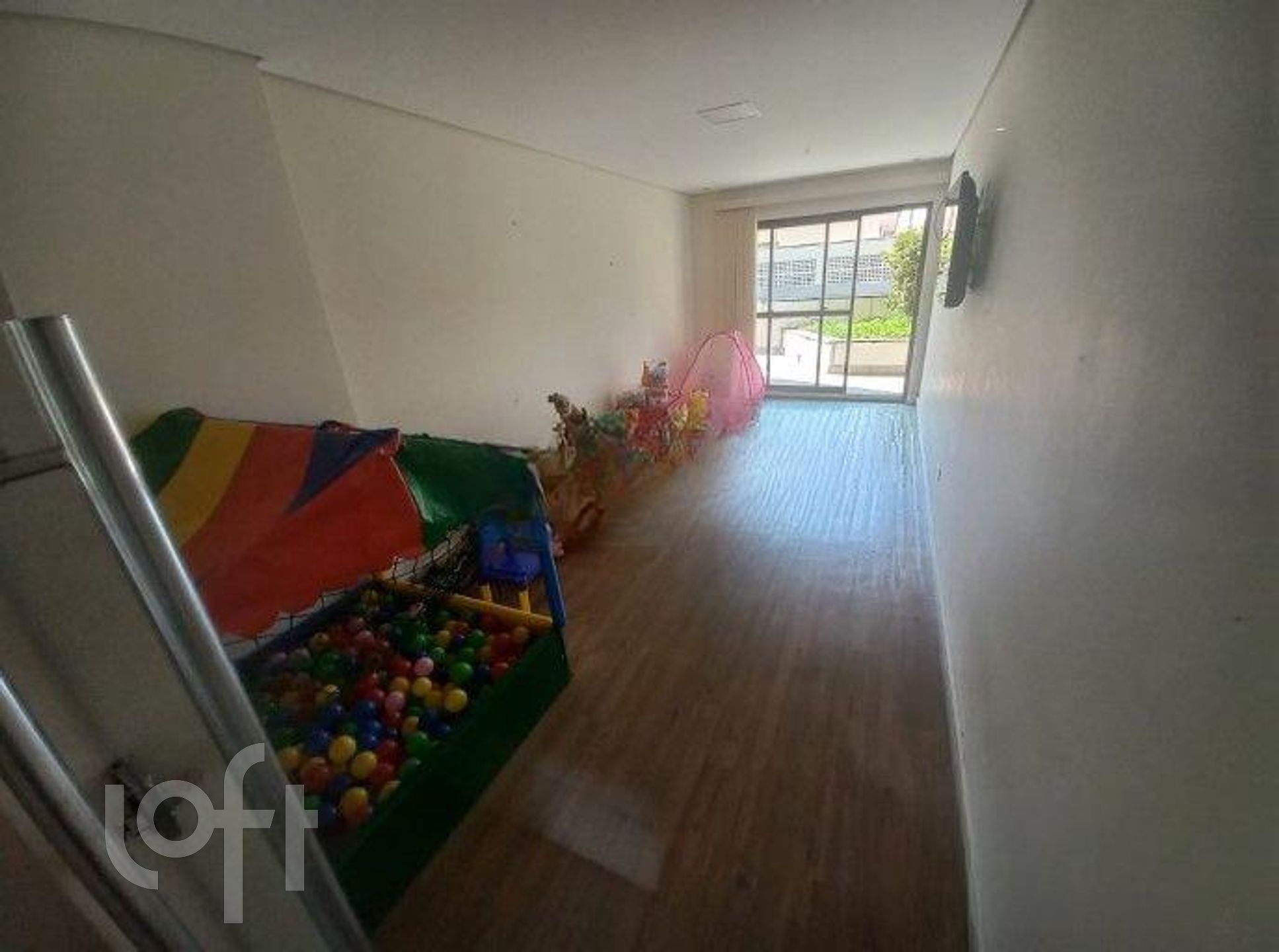 Apartamento à venda com 2 quartos, 65m² - Foto 21