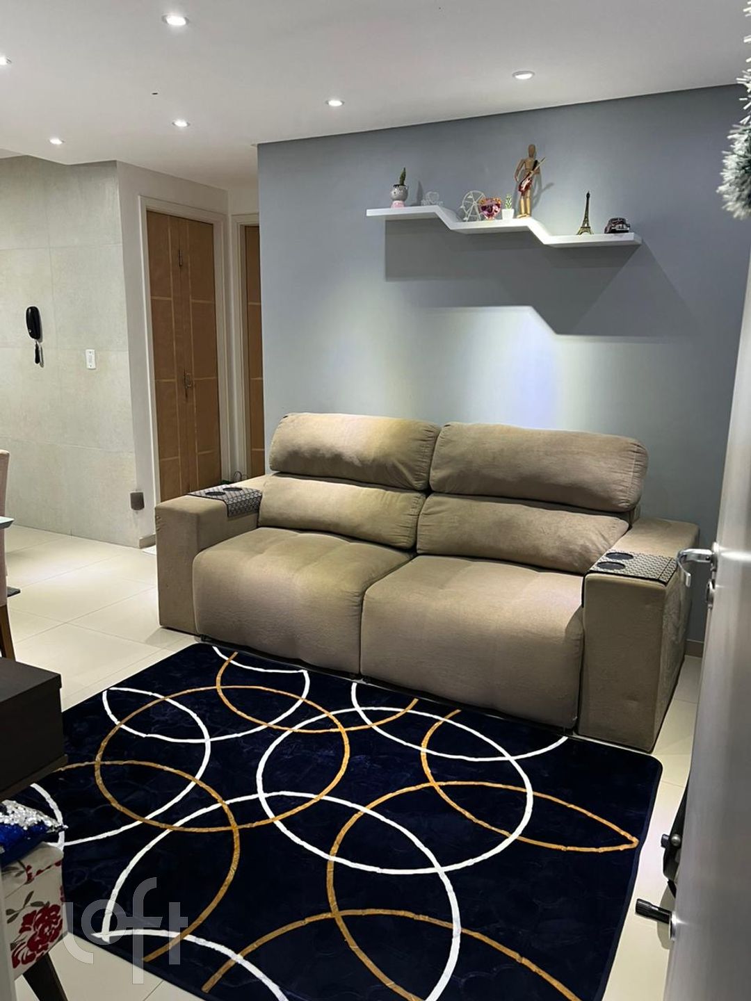 Apartamento à venda com 2 quartos, 40m² - Foto 1