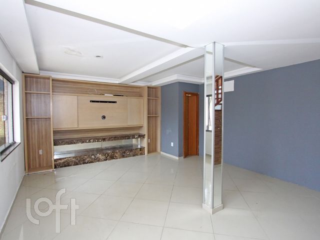 Casa com 100m², 3 dormitórios, 2 suítes, 2 vagas, Cristo Redentor em Porto Alegre