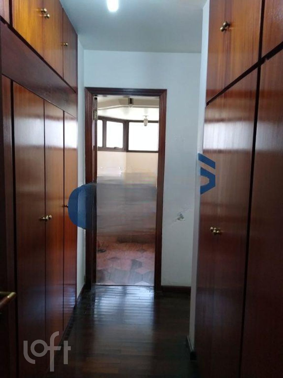 Apartamento à venda com 4 quartos, 220m² - Foto 10