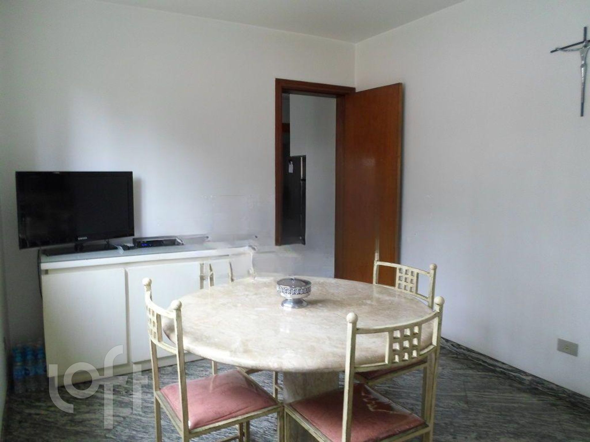 Apartamento à venda com 4 quartos, 220m² - Foto 16