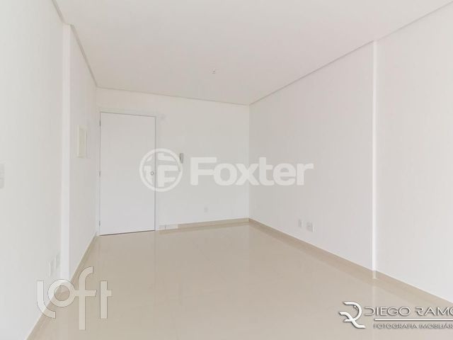 Apartamento com 71m², 2 dormitórios, 1 suíte, 1 vaga, Vila Ipiranga em Porto Alegre