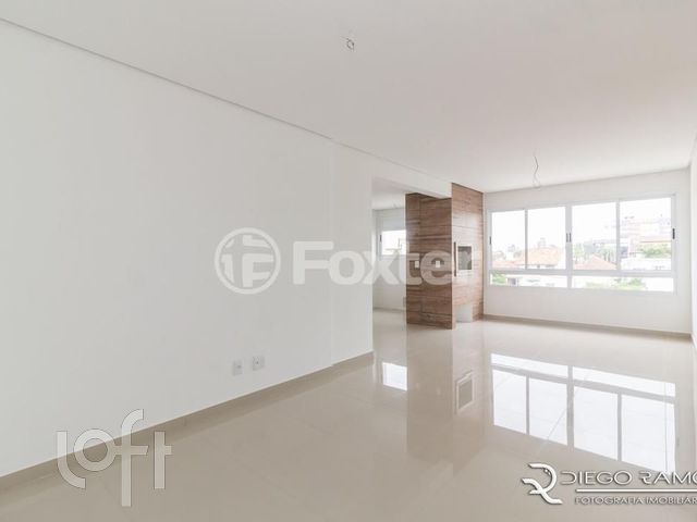 Apartamento com 71m², 2 dormitórios, 1 suíte, 1 vaga, Vila Ipiranga em Porto Alegre