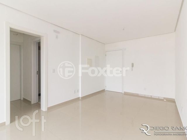 Apartamento com 71m², 2 dormitórios, 1 suíte, 1 vaga, Vila Ipiranga em Porto Alegre