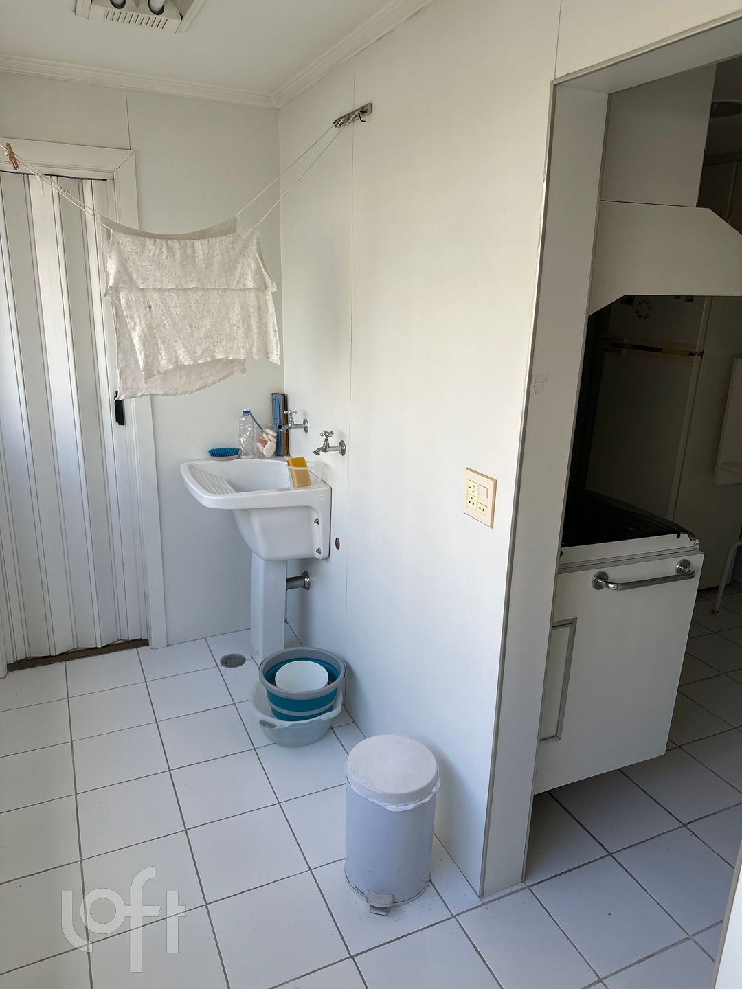 Apartamento à venda com 2 quartos, 80m² - Foto 4