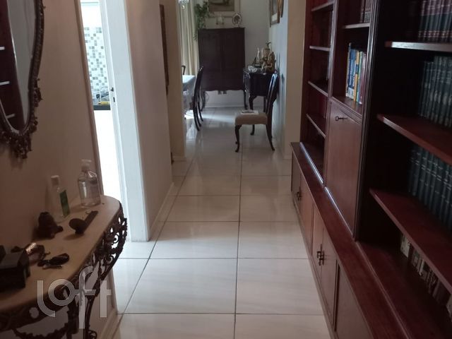 Apartamento com 124m², 3 dormitórios, 1 suíte, Rio Branco em Porto Alegre