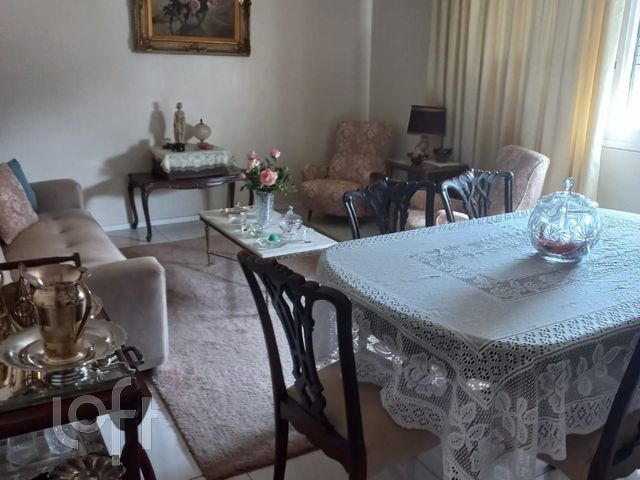 Apartamento com 124m², 3 dormitórios, 1 suíte, Rio Branco em Porto Alegre