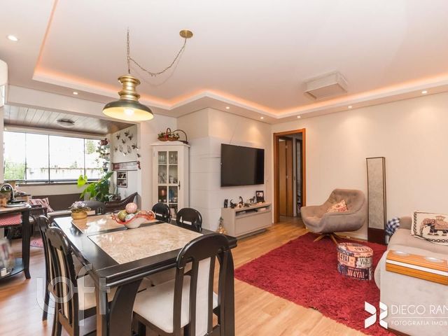 Apartamento com 93m², 3 dormitórios, 1 suíte, 1 vaga, Menino Deus em Porto Alegre