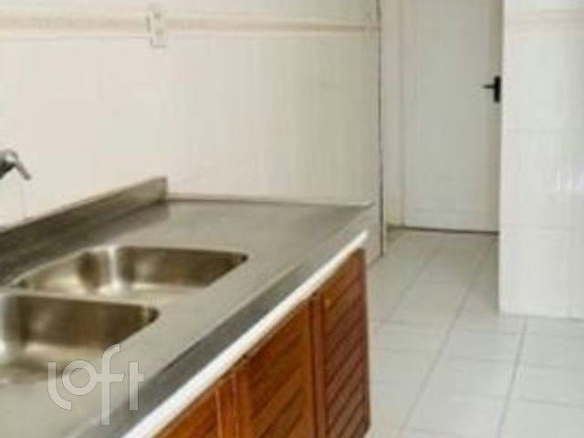 Apartamento com 90m², 2 dormitórios, Independência em Porto Alegre
