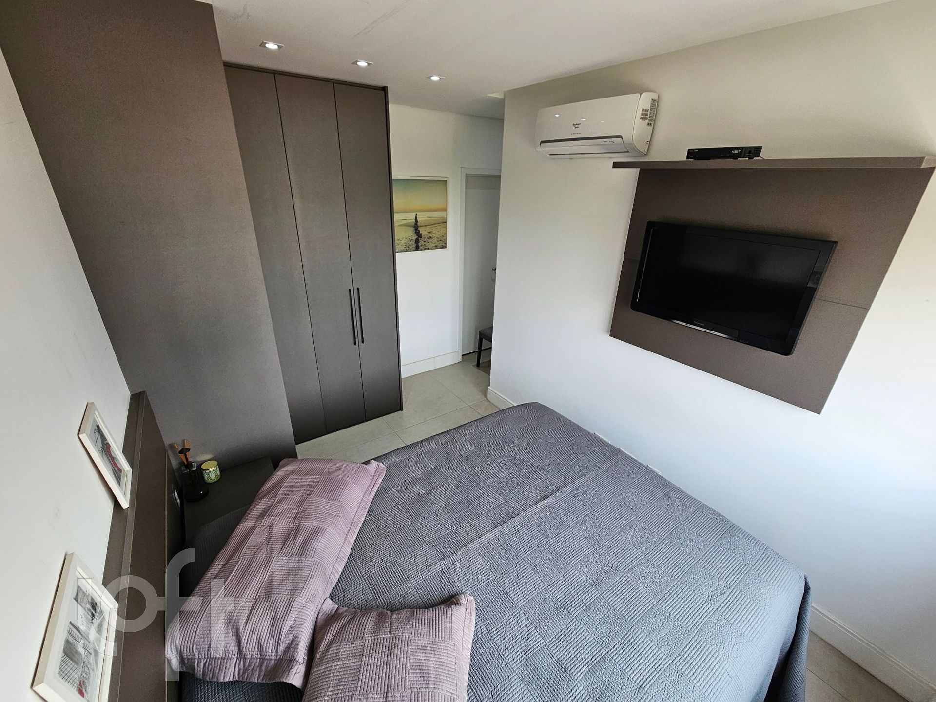 Apartamento à venda com 2 quartos, 79m² - Foto 17