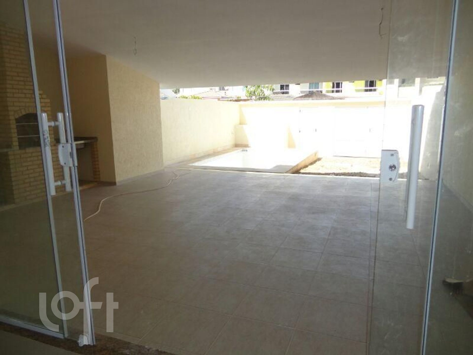 Casa à venda com 3 quartos, 280m² - Foto 9