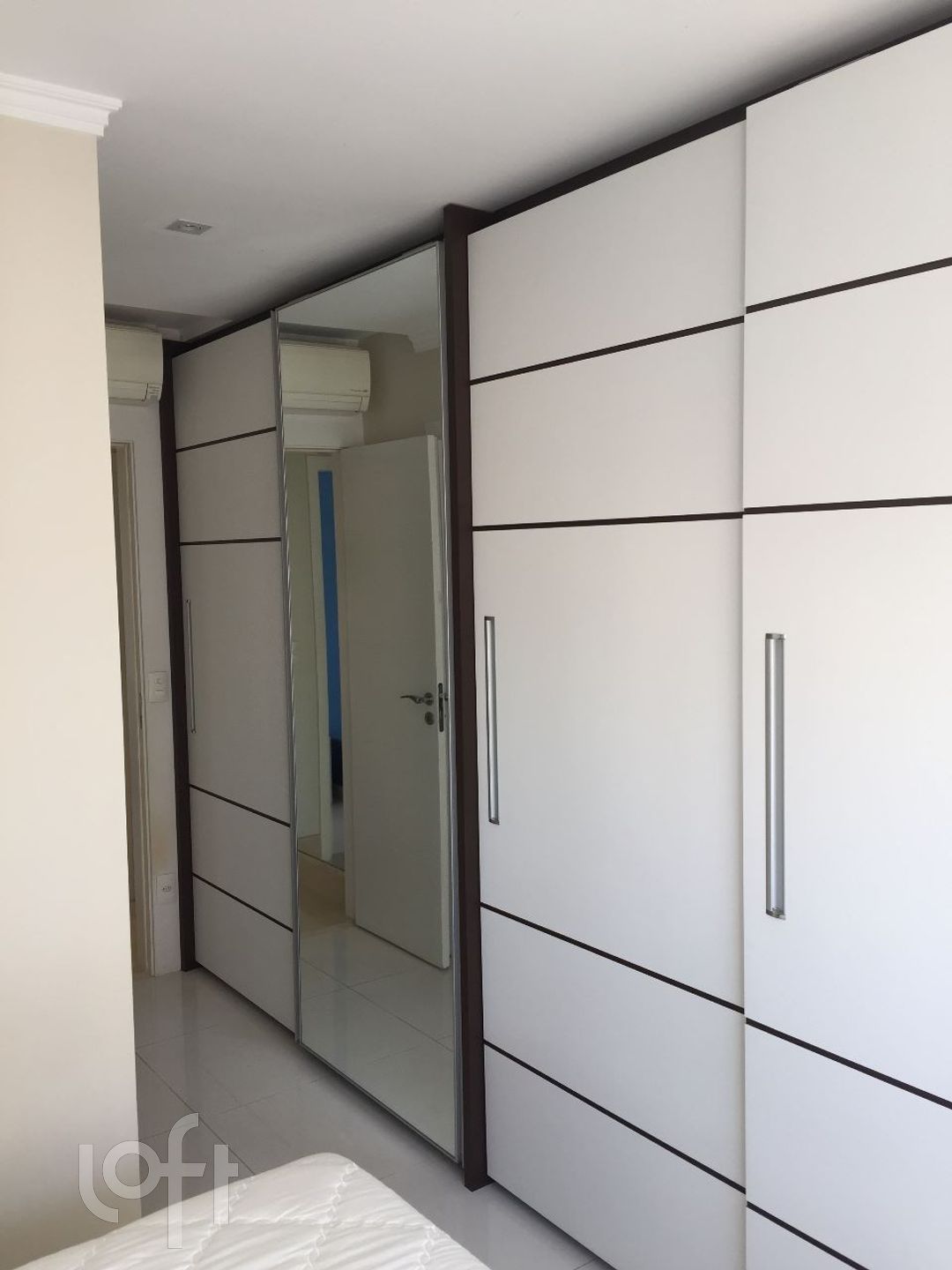 Apartamento à venda com 2 quartos, 99m² - Foto 4