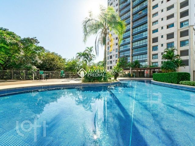 Apartamento com 153m², 3 dormitórios, 3 suítes, 3 vagas, Três Figueiras em Porto Alegre