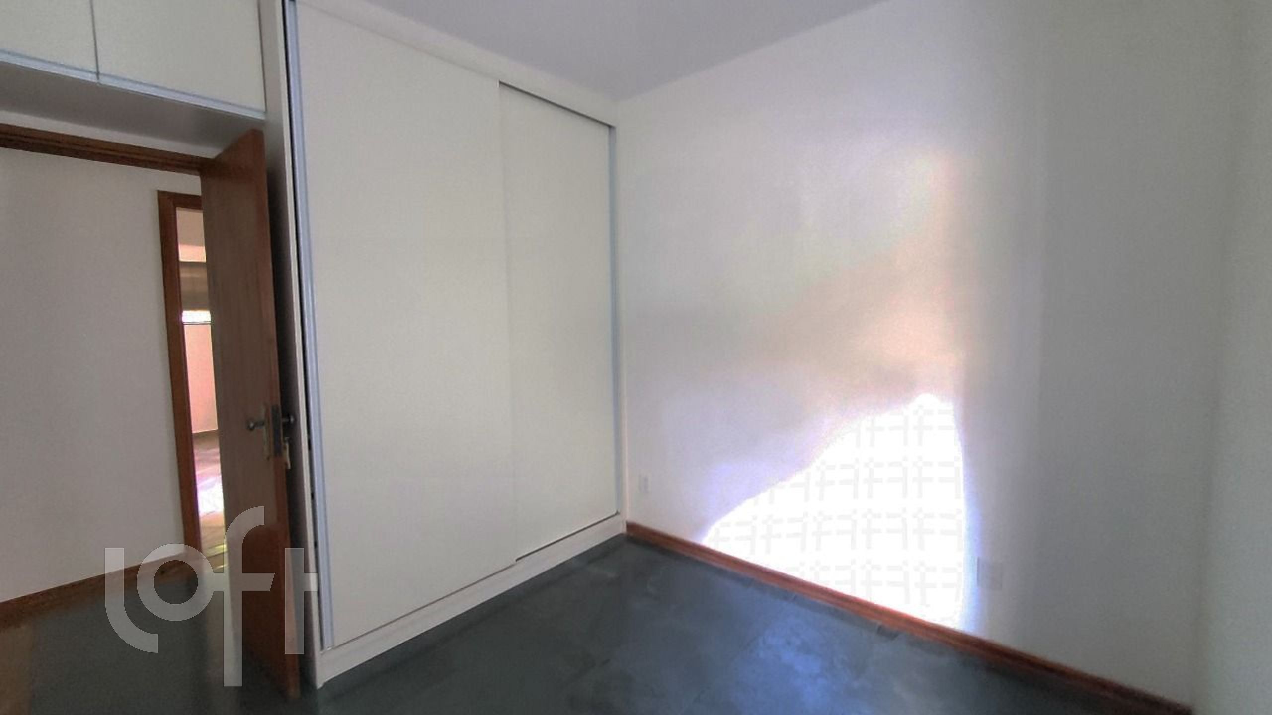 Apartamento à venda com 3 quartos, 86m² - Foto 8